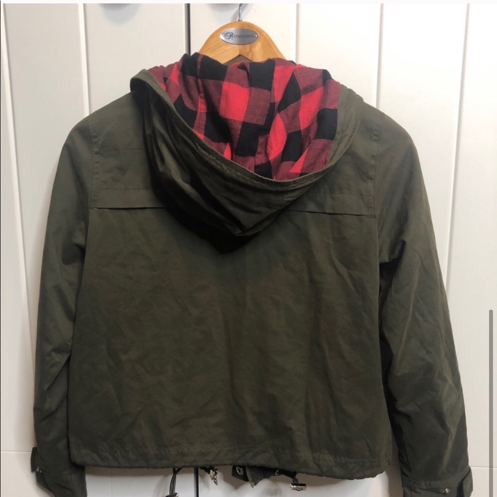 Green spring jacket - Picture 4 of 5